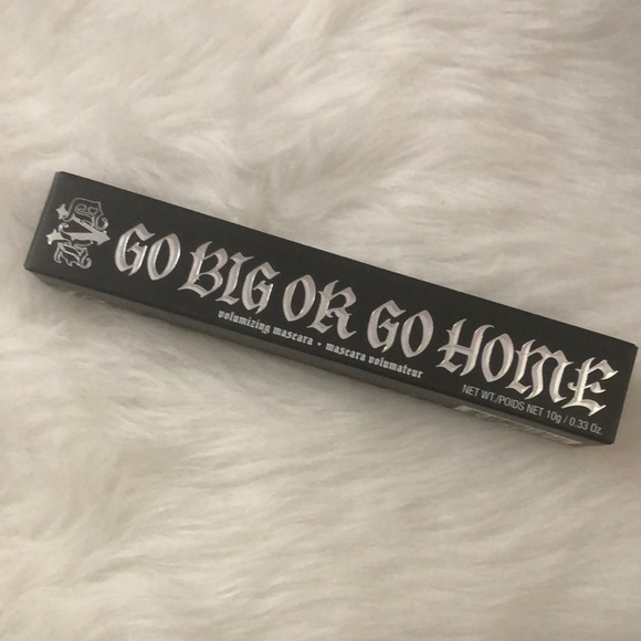 Mascara - Picture 2 of 5